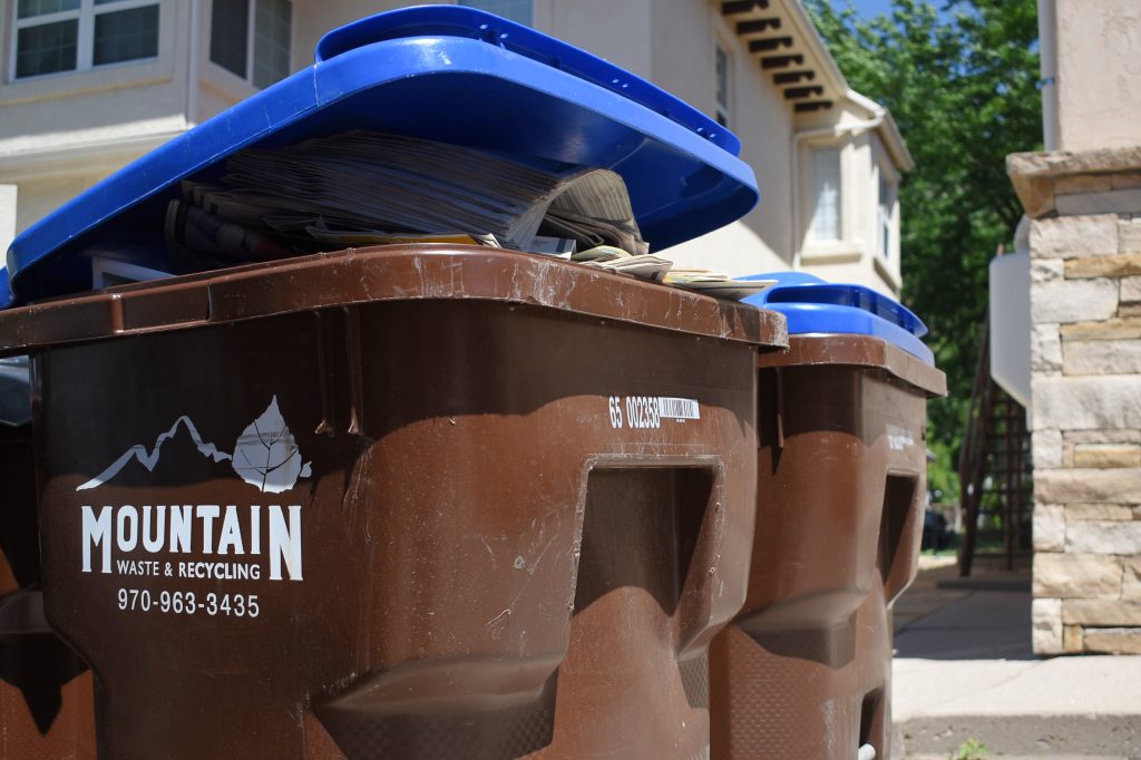 Glenwood Springs residents: Don't throw it all in one basket anymore - Vimarsana News